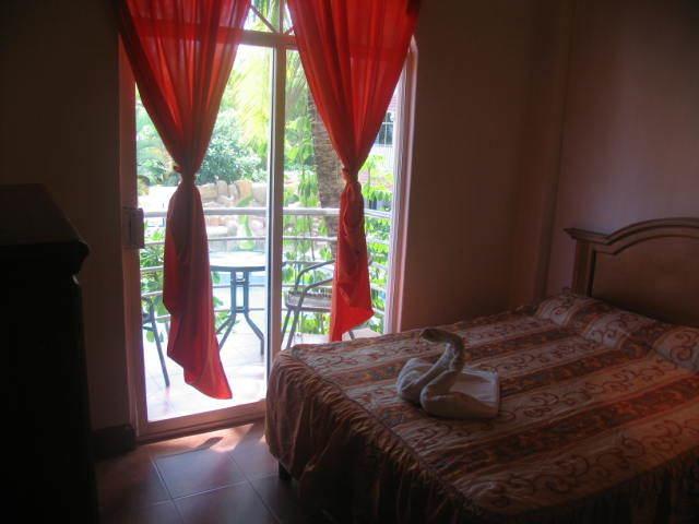 Hotel Y Suites Bugambilias Rincon de Guayabitos Exterior photo
