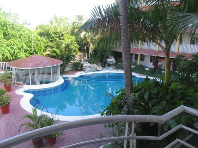Hotel Y Suites Bugambilias Rincon de Guayabitos Exterior photo